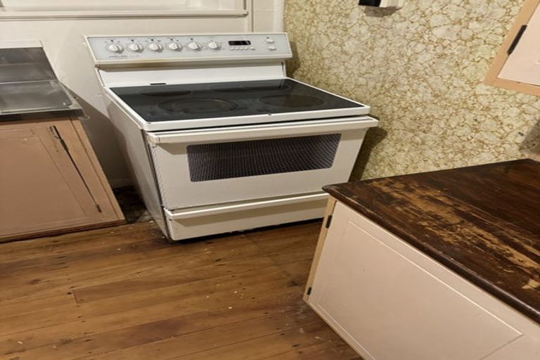 Photo of property in 7/246 Main Road, Tawa, Wellington, 5028