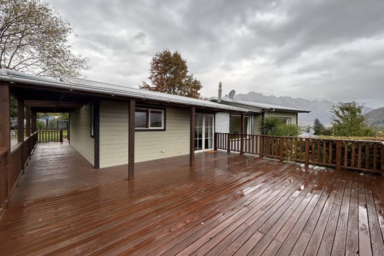 Photo of property in 22 Towne Place, Frankton, Queenstown, 9300