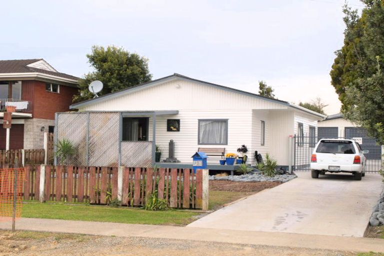 Photo of property in 91 First View Avenue, Beachlands, Auckland, 2018