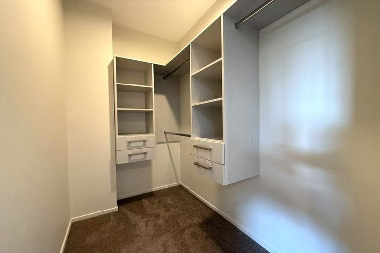 Photo of property in 240 Sturges Road, Henderson, Auckland, 0612