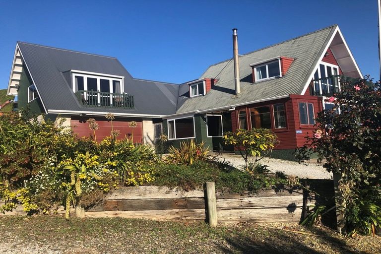 Photo of property in 28-30 Haven Street, Moeraki, Palmerston, 9482