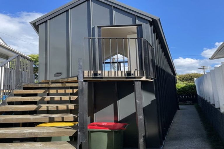 Photo of property in 13a Pasadena Avenue, Point Chevalier, Auckland, 1022