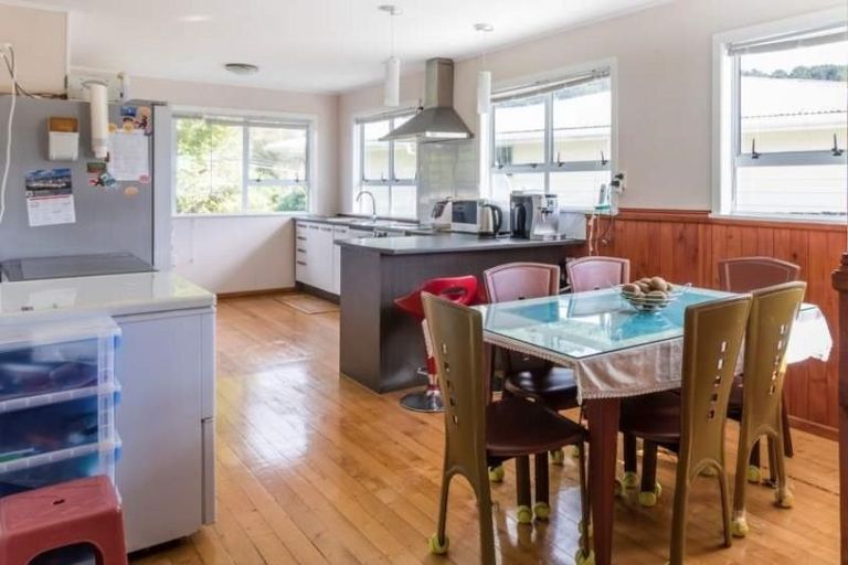 Photo of property in 37 Dip Road, Te Kamo, Whangarei, 0112