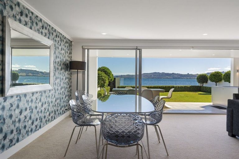 Photo of property in 1/225 Lake Terrace, Waipahihi, Taupo, 3330