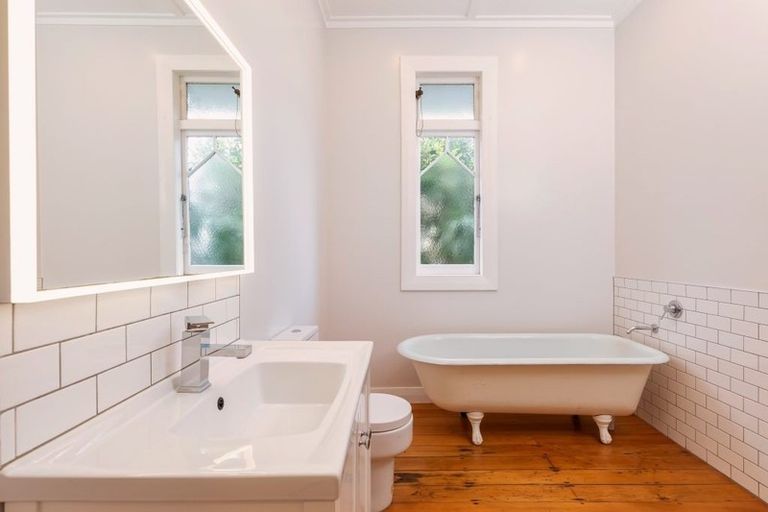 Photo of property in 14 Jesmond Terrace, Mount Albert, Auckland, 1025