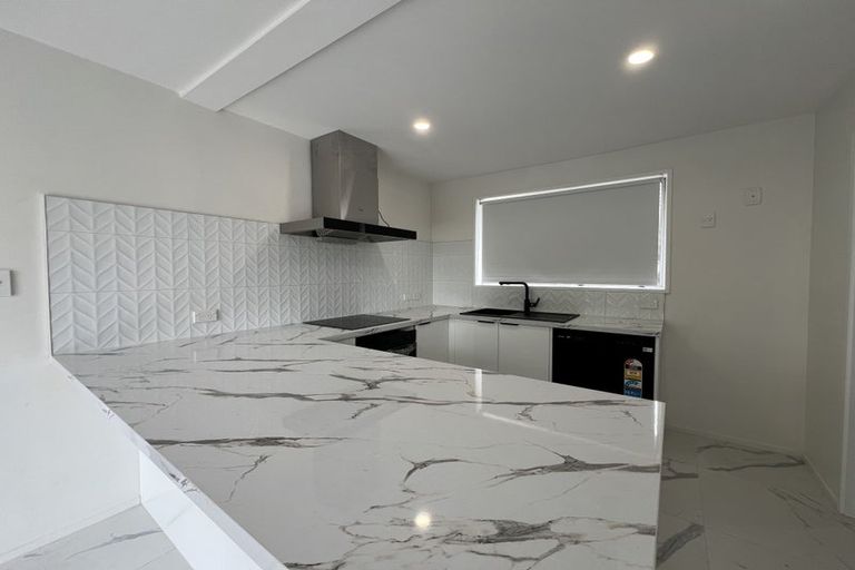 Photo of property in 58 Grimseys Road, Redwood, Christchurch, 8051