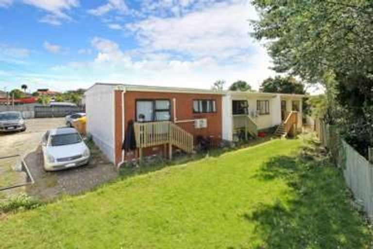 Photo of property in 5 Nogat Avenue, Papatoetoe, Auckland, 2024