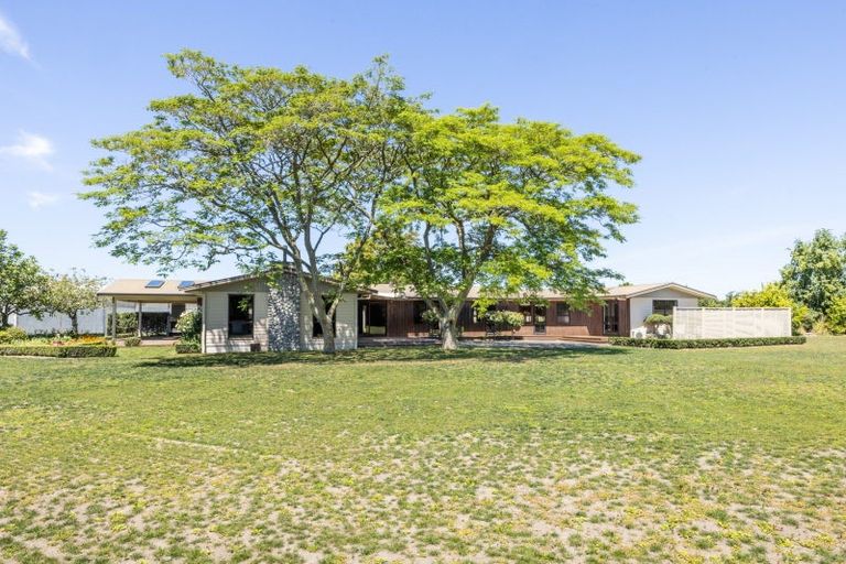 Photo of property in 16 Nicholl Road, Twyford, Hastings, 4175