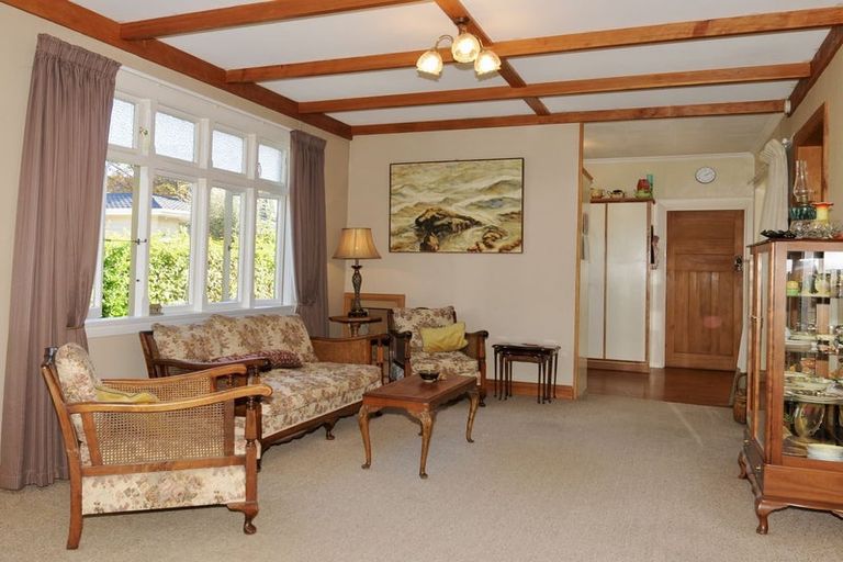 Photo of property in 8 Paul Street, Waimate, 7924
