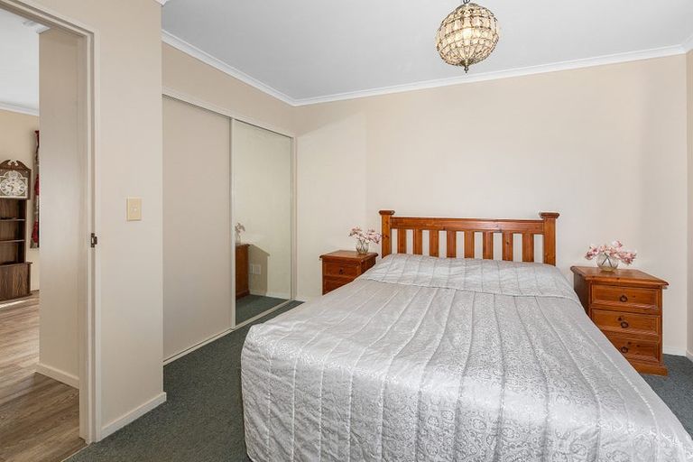 Photo of property in 29 Lloyd Drive, Nawton, Hamilton, 3200