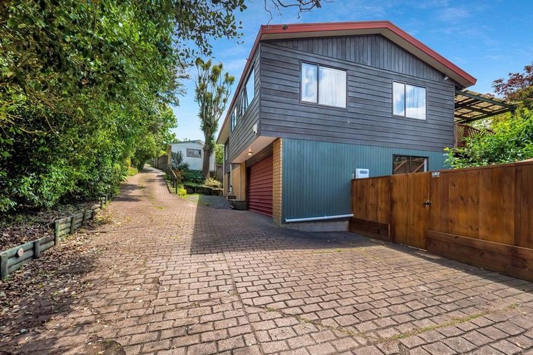 Photo of property in 8c Greenhill Crescent, Pakuranga, Auckland, 2010