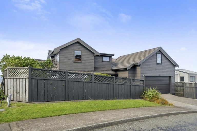 Photo of property in 76 Kanpur Road, Broadmeadows, Wellington, 6035