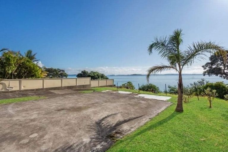 Photo of property in 116a Clovelly Road, Bucklands Beach, Auckland, 2012