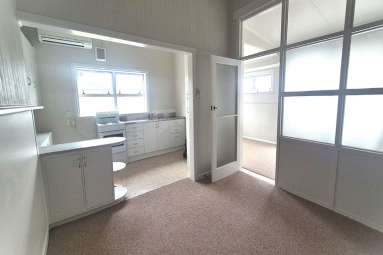 Photo of property in 4/96 Wallace Road, Papatoetoe, Auckland, 2025