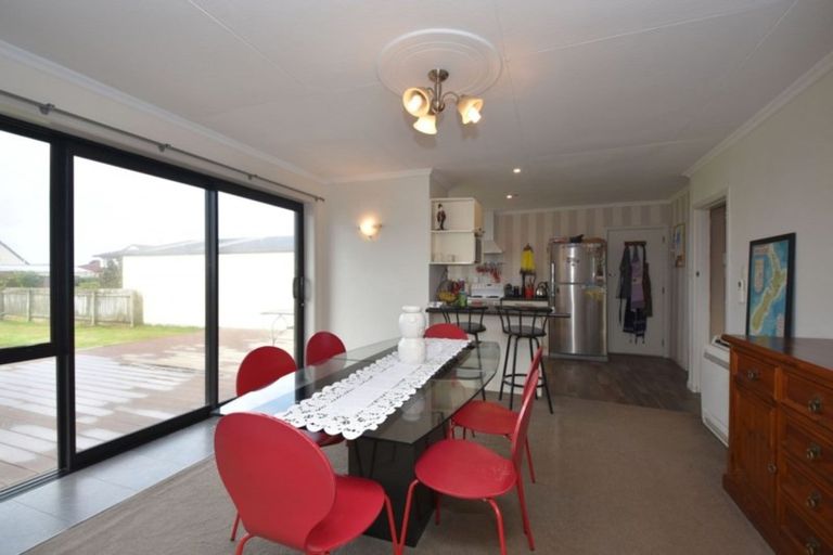 Photo of property in 81 Regent Street, Newfield, Invercargill, 9812