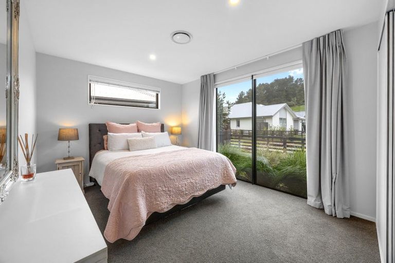 Photo of property in 20 Dray Place, Halswell, Christchurch, 8025