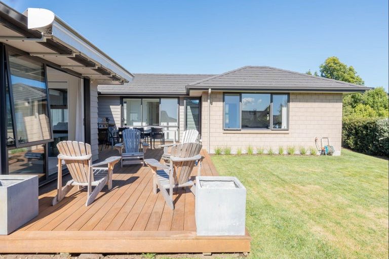 Photo of property in 5 Facilita Avenue, Wharewaka, Taupo, 3330