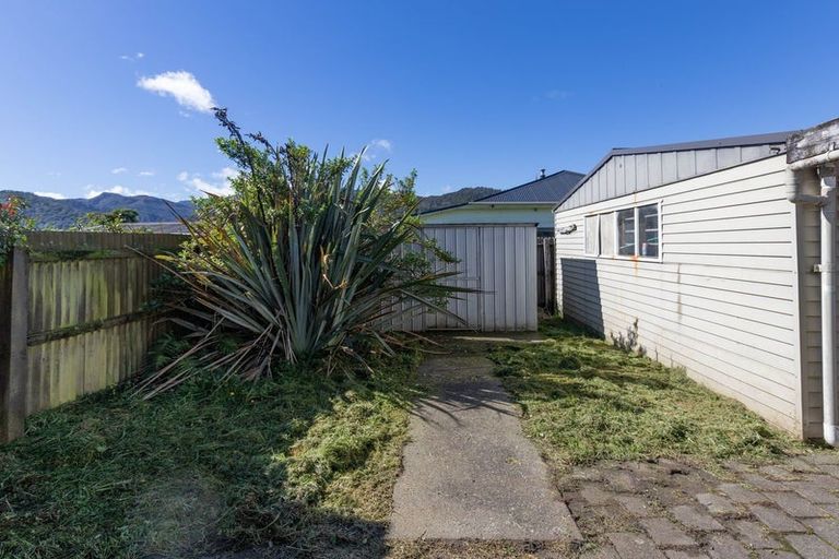 Photo of property in 6 Ward Street, Runanga, 7803