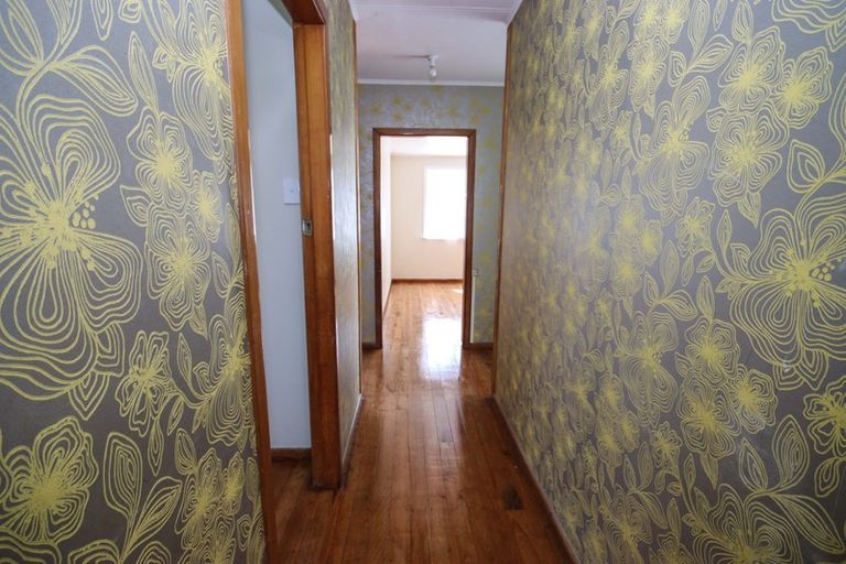 Photo of property in 10 Smeath Road, Kawakawa, 0210