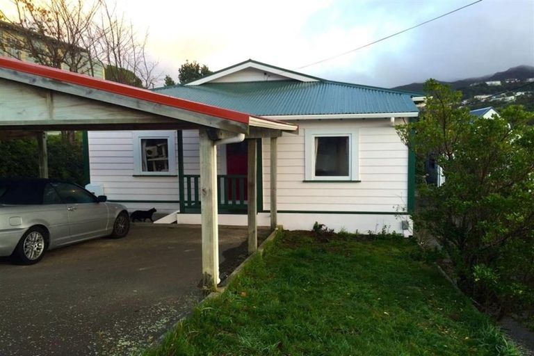 Photo of property in 18 Bombay Street, Ngaio, Wellington, 6035