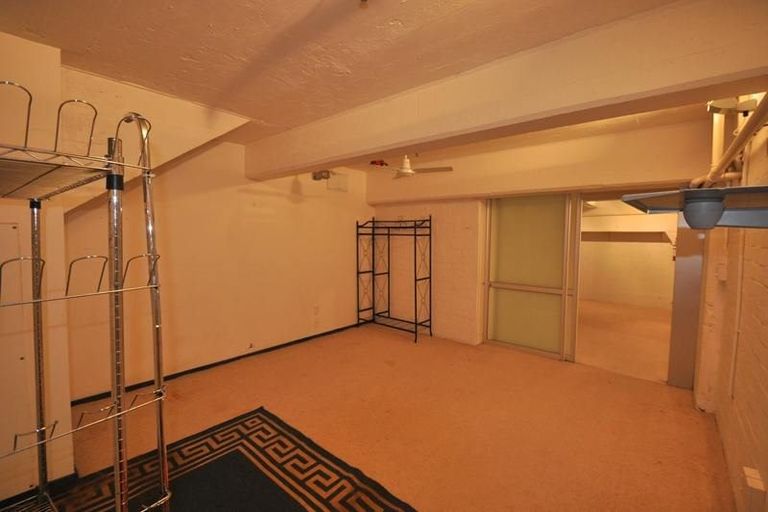 Photo of property in 6a Halleys Lane, Te Aro, Wellington, 6011