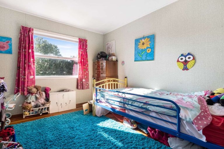 Photo of property in 1 Hazelmere Street, Wellsford, 0900