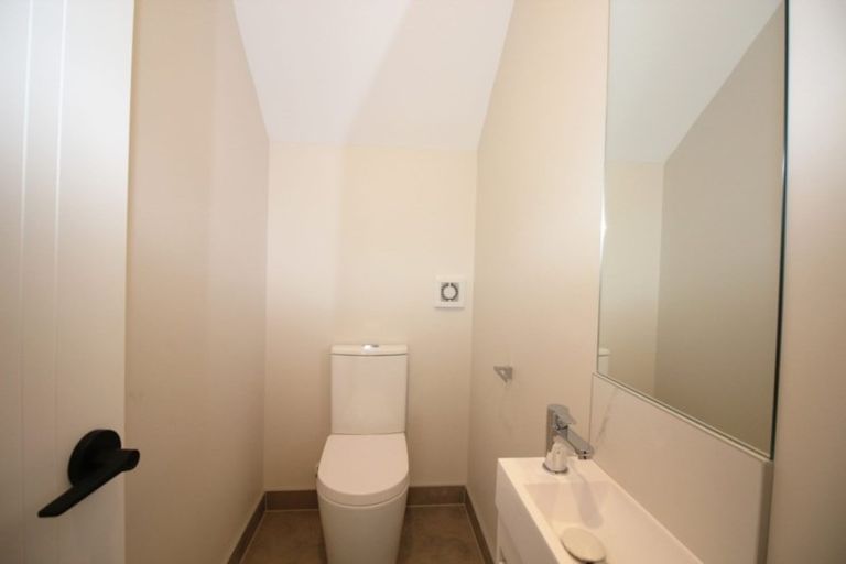 Photo of property in 80 Jeroboam Loop, Kumeu, 0810