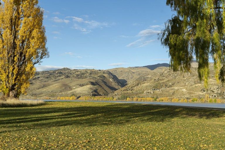 Photo of property in 28 Foster Place, Mount Pisa, Cromwell, 9383