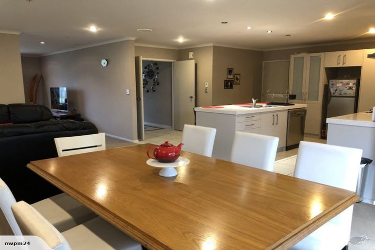 Photo of property in 3 Amapur Place, Flat Bush, Auckland, 2019