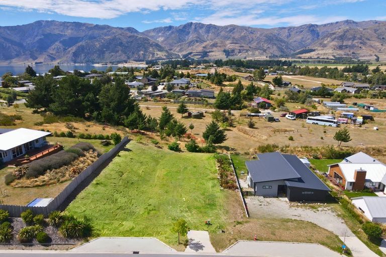 Photo of property in 6 Sarges Way, Lake Hawea, 9382