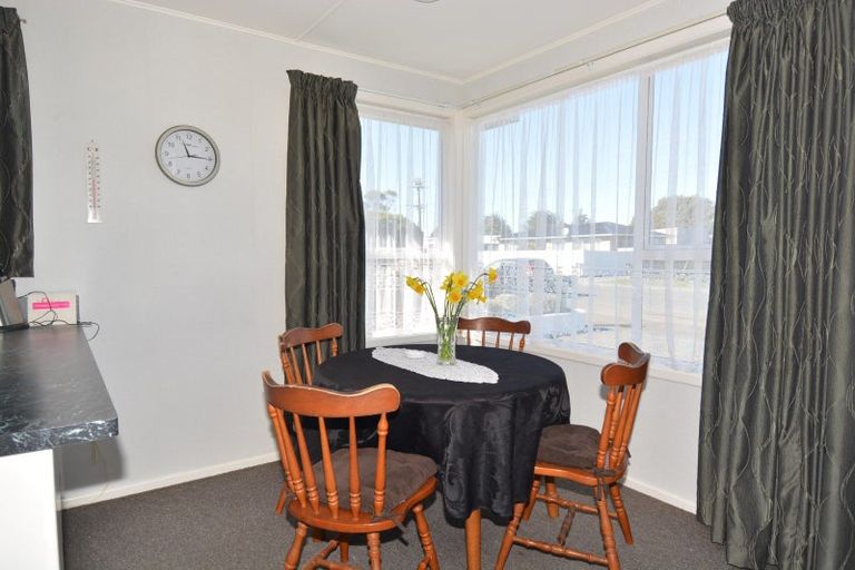 Photo of property in 192 Mcquarrie Street, Kingswell, Invercargill, 9812