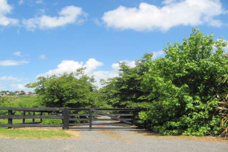 Photo of property in 31 Ardmore Quarry Road, Ardmore, Papakura, 2582