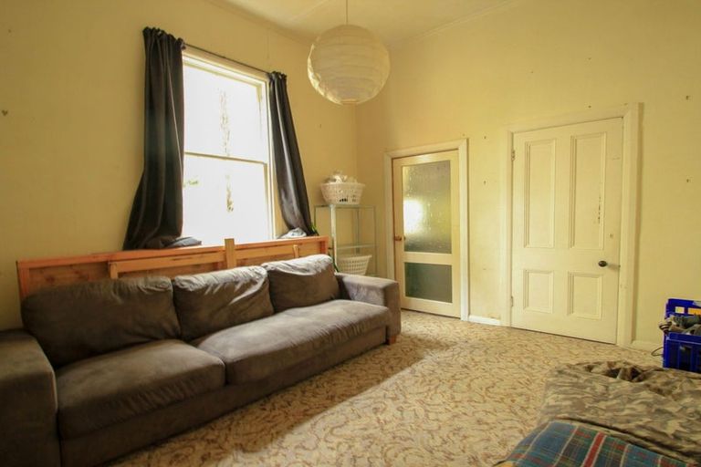 Photo of property in 18 Talavera Terrace, Kelburn, Wellington, 6012