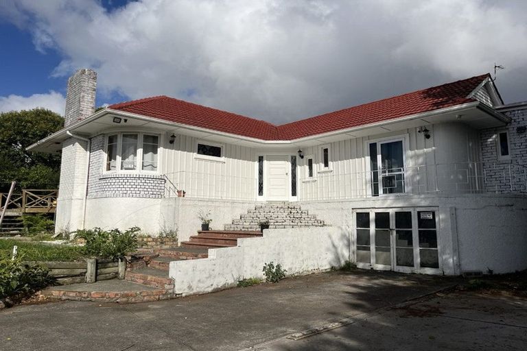 Photo of property in 552 Swanson Road, Ranui, Auckland, 0612