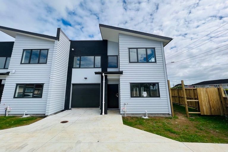 Photo of property in 135a Wallace Road, Papatoetoe, Auckland, 2025