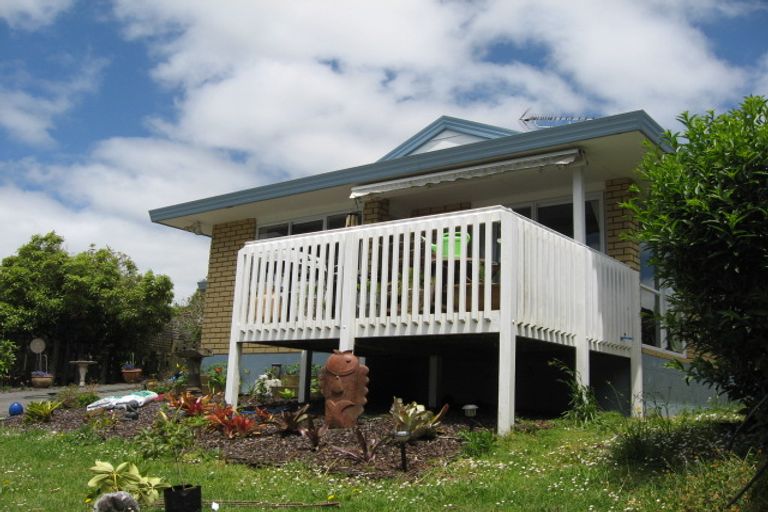 Photo of property in 4 Fair Oaks, Pukekohe, 2120