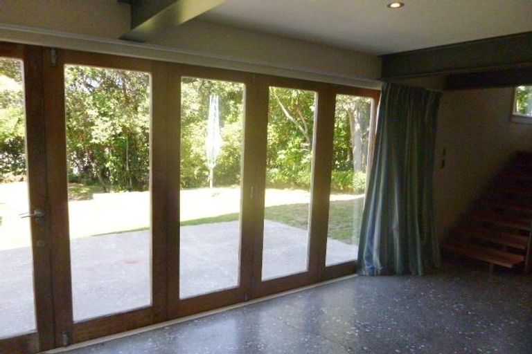 Photo of property in 103 Inglis Street, Seatoun, Wellington, 6022