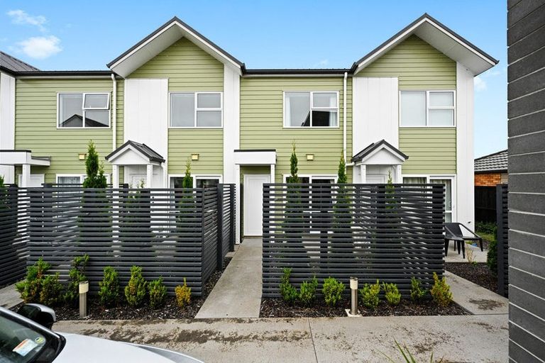 Photo of property in 10/10 Burrows Place, Frankton, Hamilton, 3204