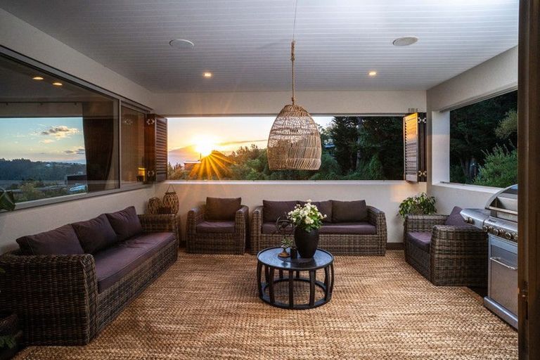 Photo of property in 39 Kiteroa Place, Cashmere, Christchurch, 8022