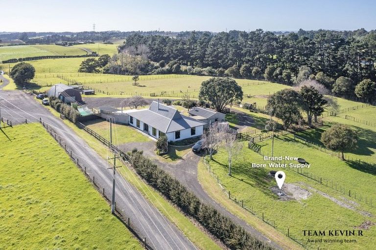 Photo of property in 62 Brookside Road, Glenbrook, Waiuku, 2681