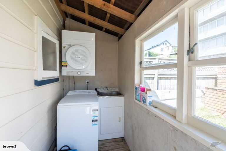 Photo of property in 58 Rintoul Street, Newtown, Wellington, 6021