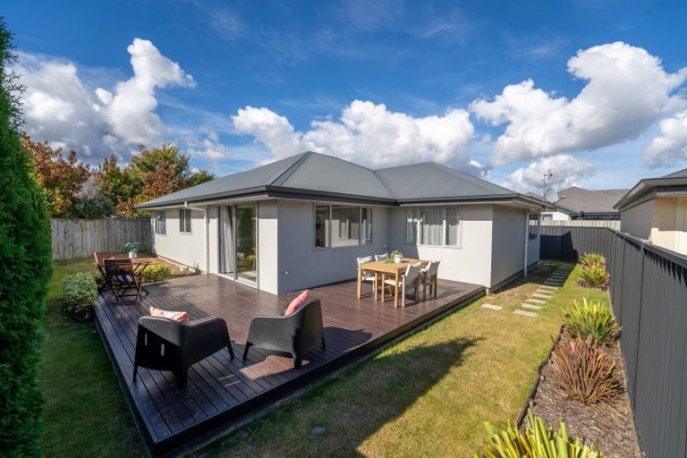 Photo of property in 47 Kendall View, Stoke, Nelson, 7011