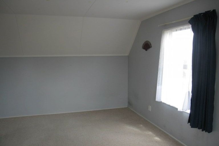 Photo of property in 21 Newton Place, Westbrook, Palmerston North, 4412