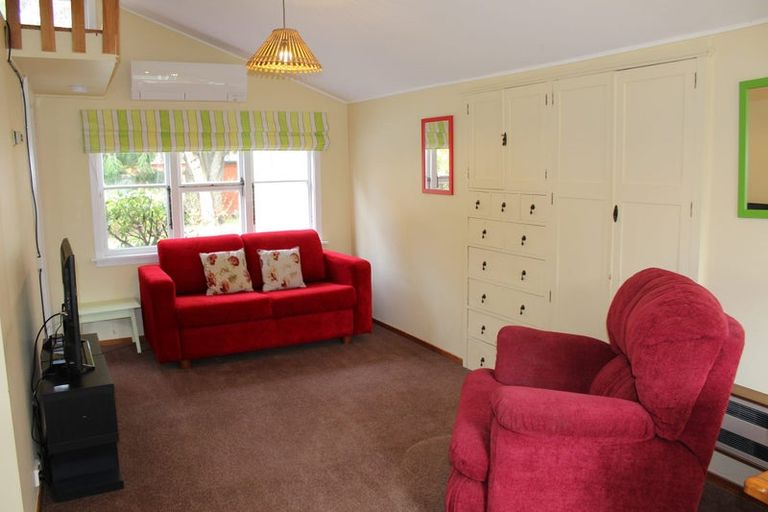 Photo of property in 5 Pioneer Drive, Lake Tekapo, 7999