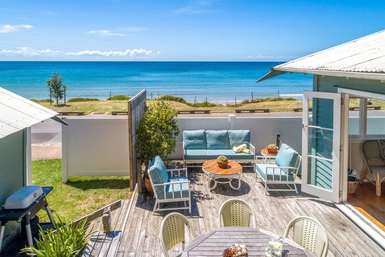 Photo of property in 35 The Strand, Onetangi, Waiheke Island, 1081