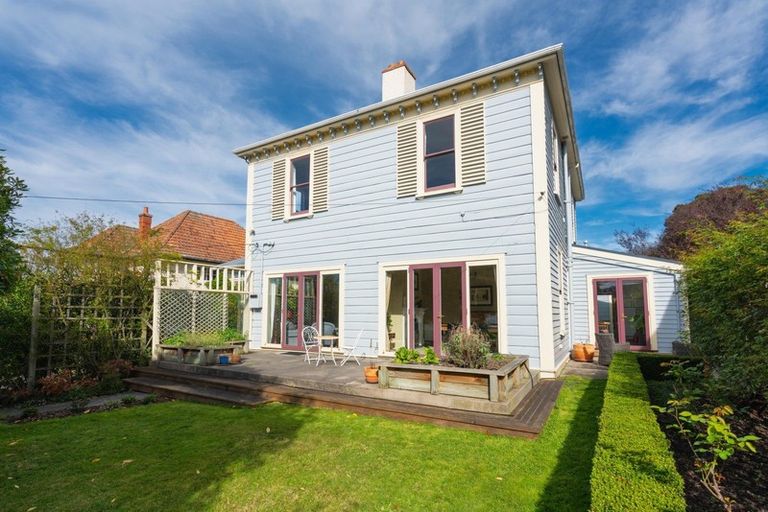 Photo of property in 32 Pacific Street, Roslyn, Dunedin, 9010