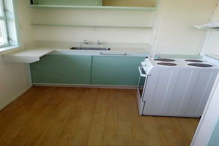 Photo of property in 10b Moana Grove, Waiwhetu, Lower Hutt, 5010