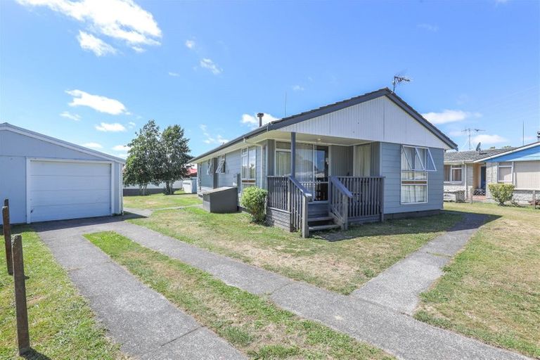 Photo of property in 8 Hall Street, Huntly, 3700