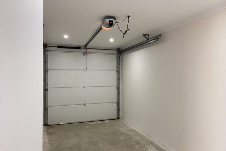 Photo of property in 55c Rosehill Drive, Rosehill, Papakura, 2113