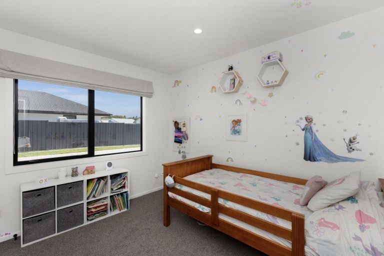 Photo of property in 27 Hikawera Drive, Frimley, Hastings, 4120